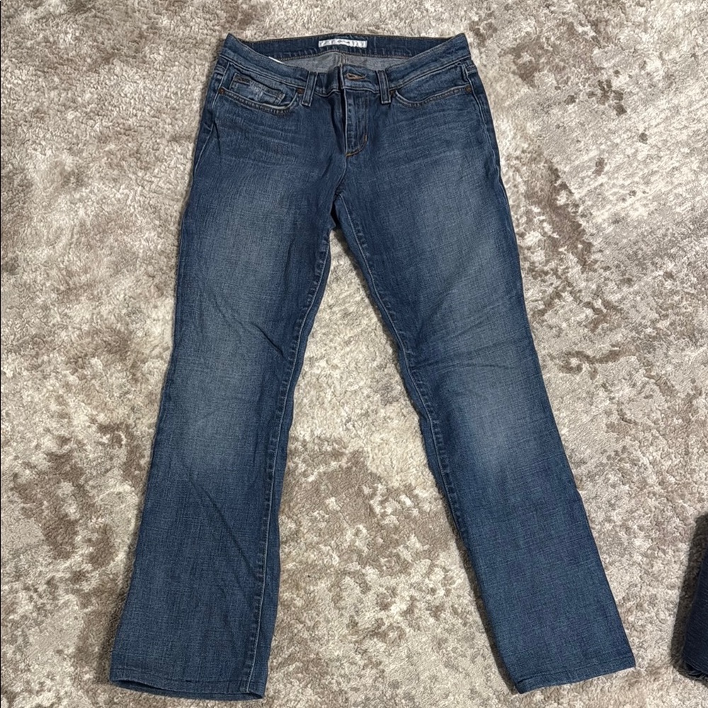 Women's Blue Jeans